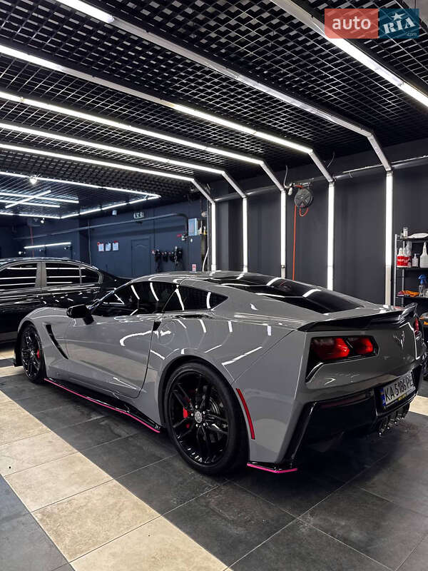 Кабриолет Chevrolet Corvette 2016 в Киеве