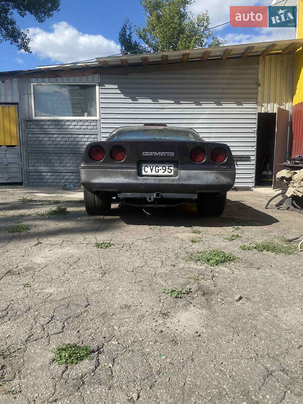 Кабриолет Chevrolet Corvette 1988 в Кременчуге