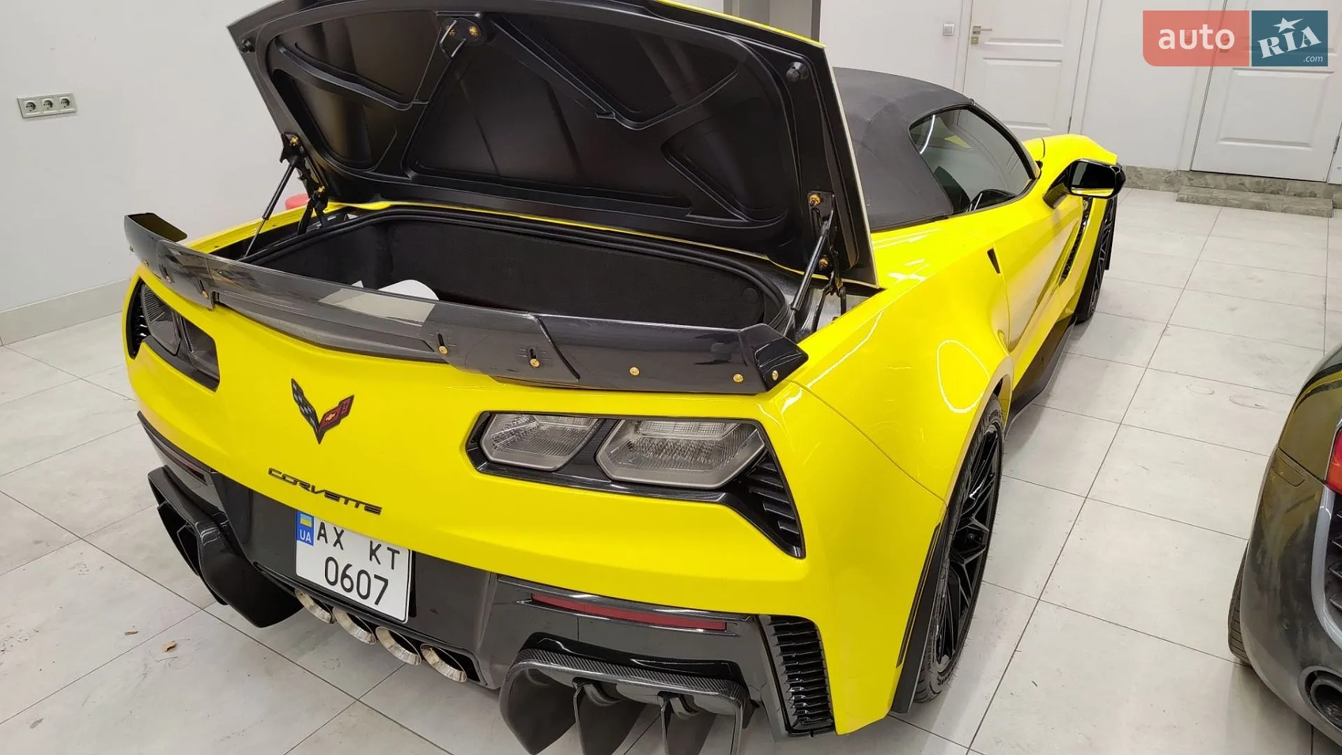 2018 Chevrolet Corvette - мініатюра 13