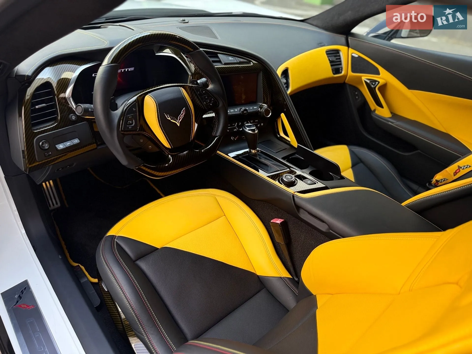 2014 Chevrolet Corvette - мініатюра 9