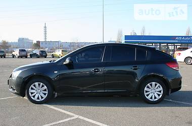 Хэтчбек Chevrolet Cruze 2012 в Киеве