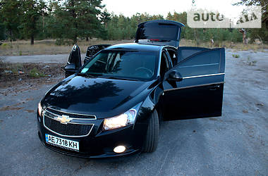 Хэтчбек Chevrolet Cruze 2012 в Новомосковске