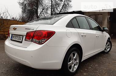 Седан Chevrolet Cruze 2010 в Сумах