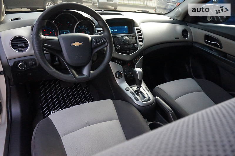 Седан Chevrolet Cruze 2013 в Одесі
