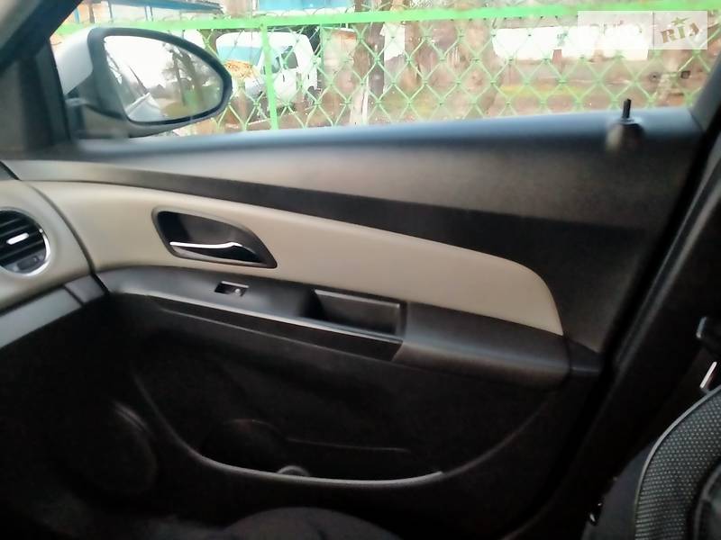 Седан Chevrolet Cruze 2011 в Житомирі фото 22 Седан Chevrolet Cruze 2011 в Житомирі
