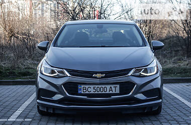 Седан Chevrolet Cruze 2018 в Львові