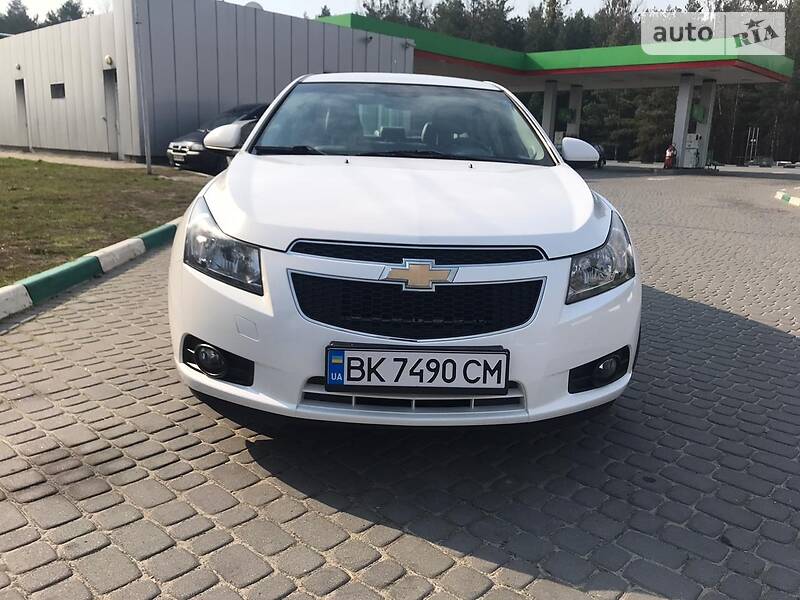 Седан Chevrolet Cruze 2010 в Бродах
