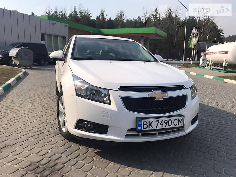Седан Chevrolet Cruze 2010 в Бродах