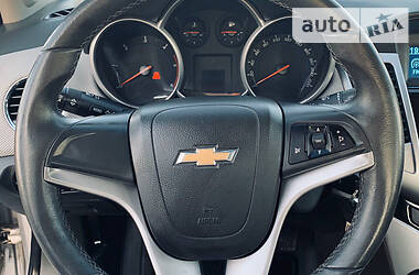 Седан Chevrolet Cruze 2010 в 