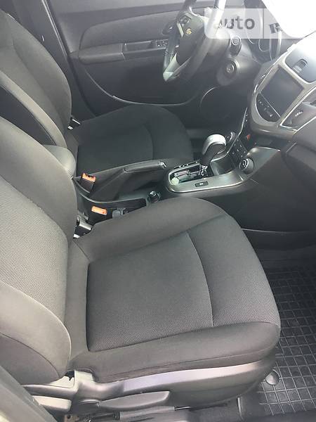 Седан Chevrolet Cruze 2012 в Киеве