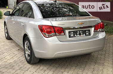 Седан Chevrolet Cruze 2012 в 