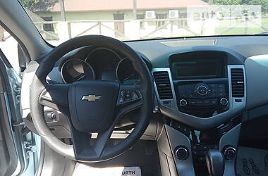 Седан Chevrolet Cruze 2012 в Сумах