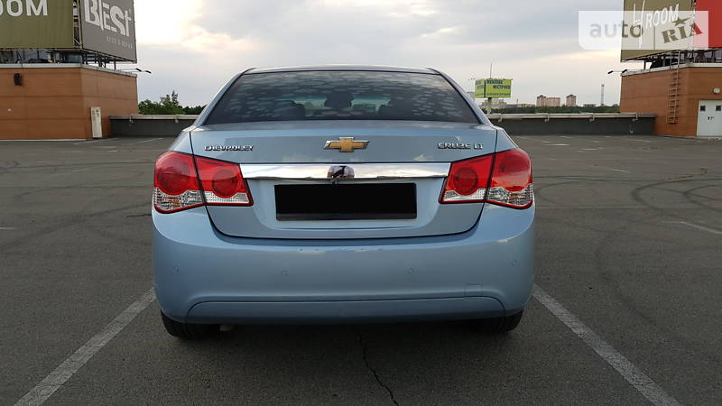 Седан Chevrolet Cruze 2008 в Києві