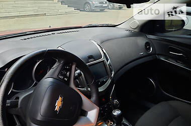 Седан Chevrolet Cruze 2014 в Сумах