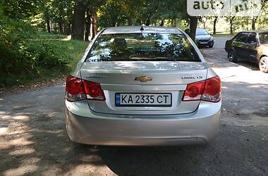 Седан Chevrolet Cruze 2010 в Киеве