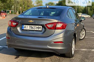 Седан Chevrolet Cruze 2018 в Києві