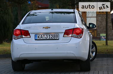Седан Chevrolet Cruze 2012 в Дрогобыче