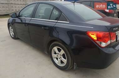 Седан Chevrolet Cruze 2014 в Черноморске