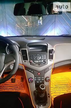 Седан Chevrolet Cruze 2009 в Тячеве