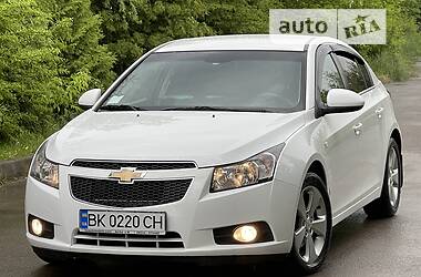 Хэтчбек Chevrolet Cruze 2012 в Ровно