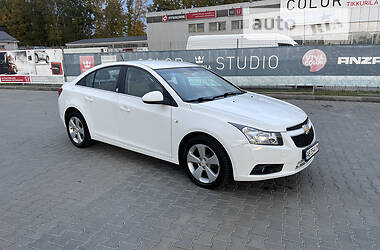 Седан Chevrolet Cruze 2010 в 