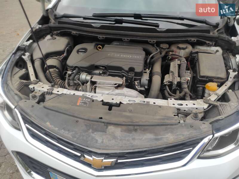 Седан Chevrolet Cruze 2016 в Покровську