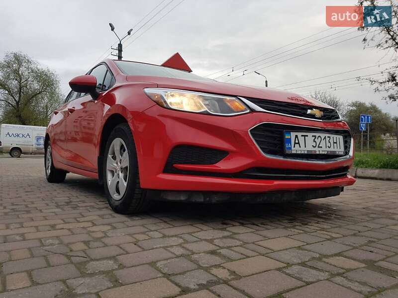 Седан Chevrolet Cruze 2016 в Ивано-Франковске