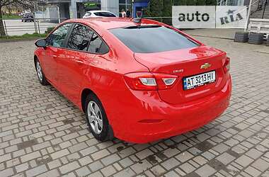 Седан Chevrolet Cruze 2016 в Івано-Франківську