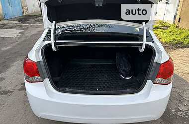 Седан Chevrolet Cruze 2014 в 