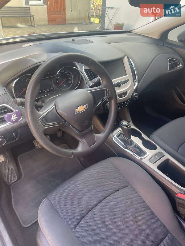 Седан Chevrolet Cruze 2016 в Ивано-Франковске фото 10 Седан Chevrolet Cruze 2016 в Ивано-Франковске