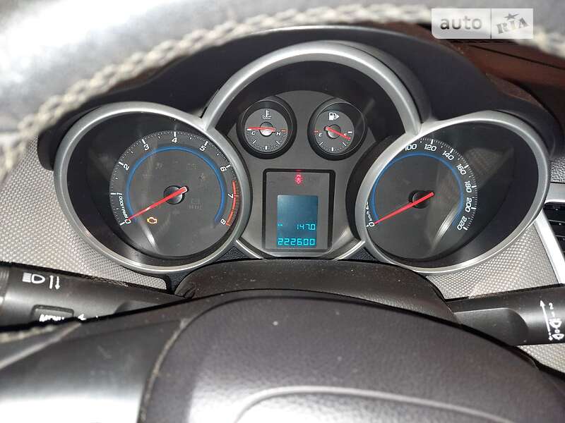 Седан Chevrolet Cruze 2010 в Черкассах фото 25 Седан Chevrolet Cruze 2010 в Черкассах