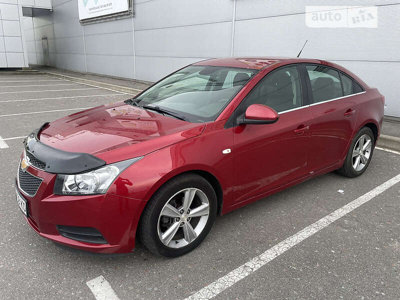 Седан Chevrolet Cruze 2013 в Києві