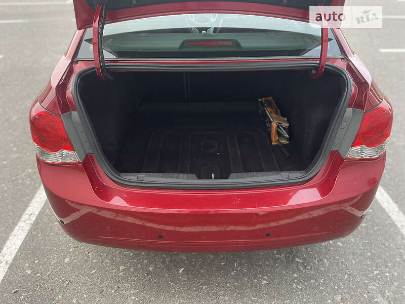 Седан Chevrolet Cruze 2013 в Києві