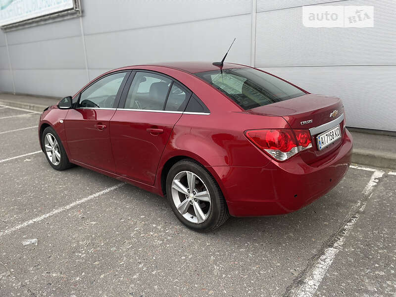 Седан Chevrolet Cruze 2013 в Києві