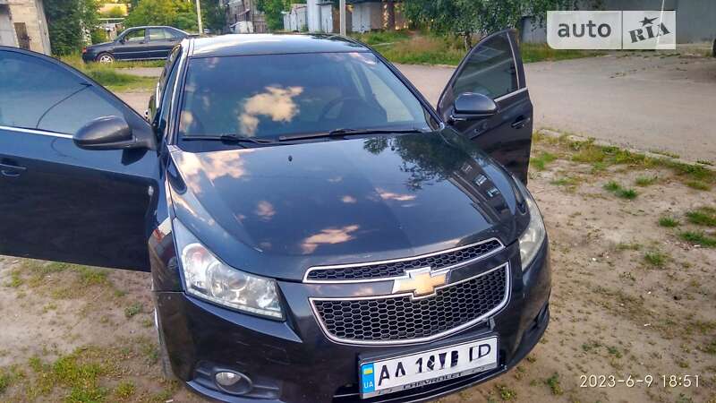 Седан Chevrolet Cruze 2011 в Харькове