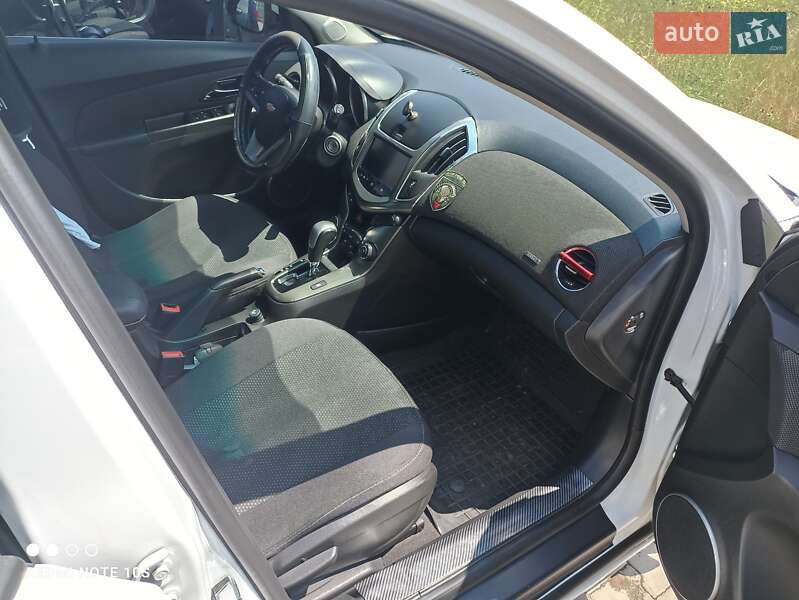 Универсал Chevrolet Cruze 2012 в Сумах