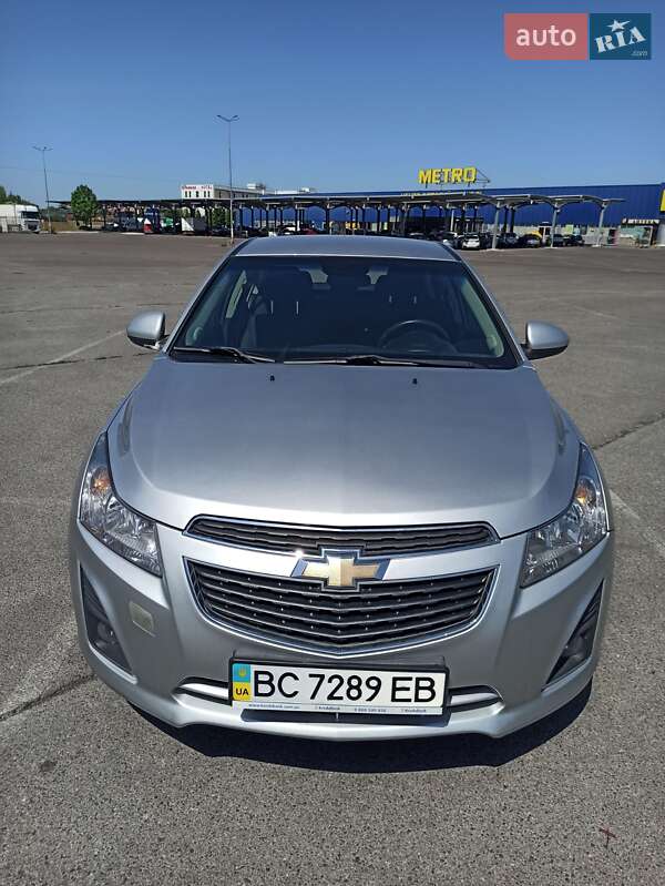 Седан Chevrolet Cruze 2013 в Львові
