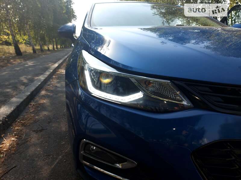 Хетчбек Chevrolet Cruze 2016 в Запоріжжі