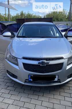 Седан Chevrolet Cruze 2011 в Днепре