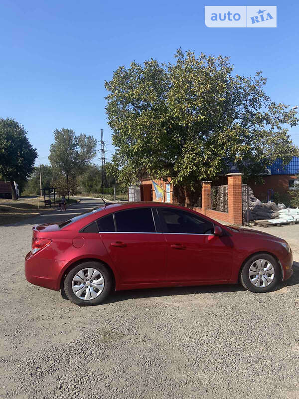 Седан Chevrolet Cruze 2011 в Кривому Розі