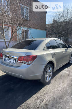 Седан Chevrolet Cruze 2014 в Кролевці