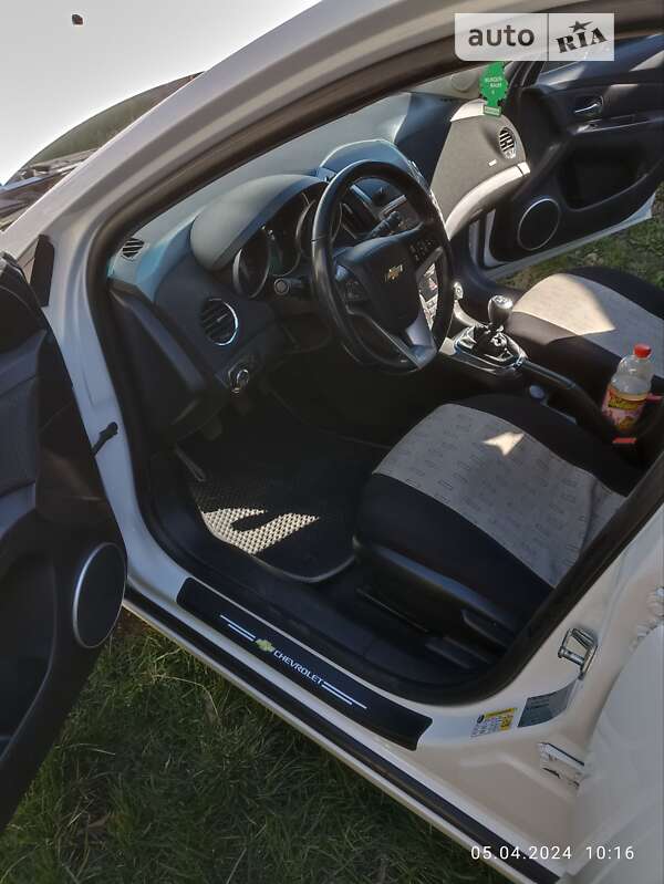 Универсал Chevrolet Cruze 2013 в Василькове