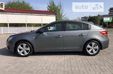 Хэтчбек Chevrolet Cruze 2011 в Запорожье