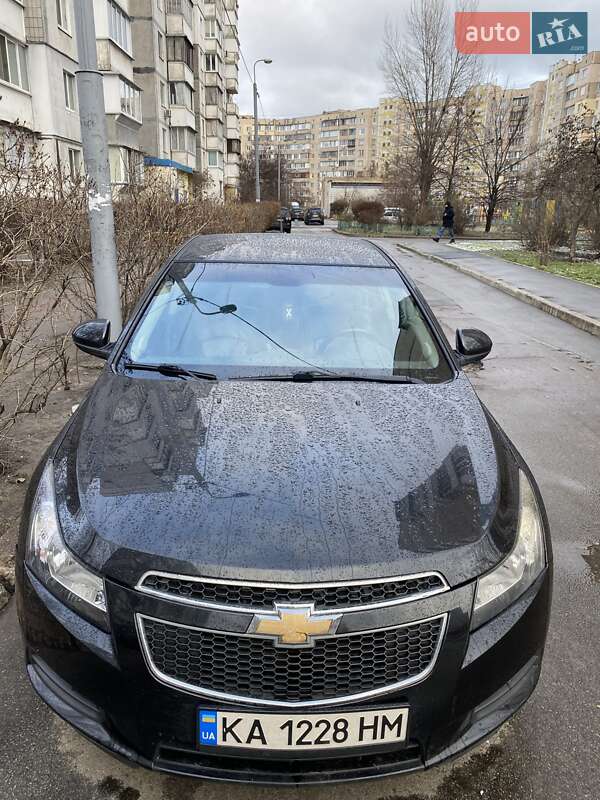 Седан Chevrolet Cruze 2014 в Киеве