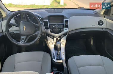 Седан Chevrolet Cruze 2015 в Бершаді