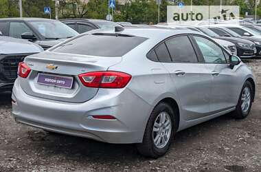 Седан Chevrolet Cruze 2016 в Киеве