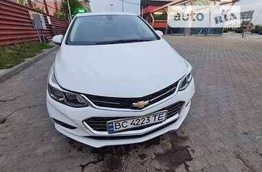 Седан Chevrolet Cruze 2017 в Львові