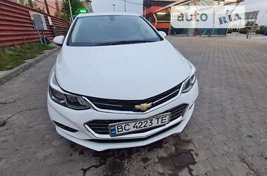 Седан Chevrolet Cruze 2017 в Львове