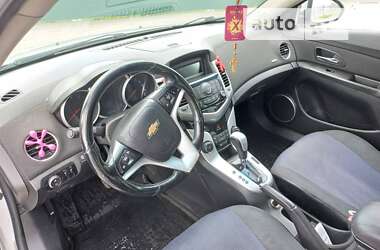 Седан Chevrolet Cruze 2012 в Львове