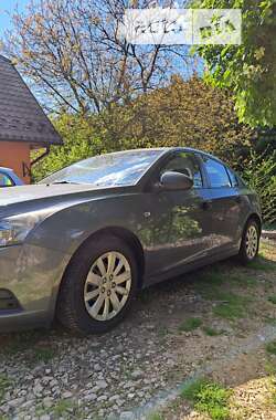 Седан Chevrolet Cruze 2009 в Мукачевому